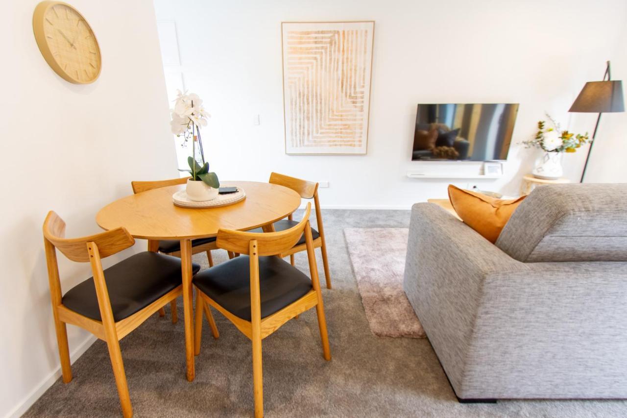 Christchurch Entertainment Hub 2 Bed 2 Bath W Carpark מראה חיצוני תמונה