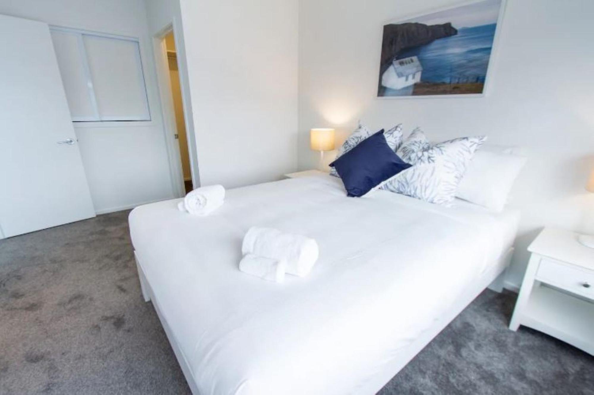 Christchurch Entertainment Hub 2 Bed 2 Bath W Carpark מראה חיצוני תמונה